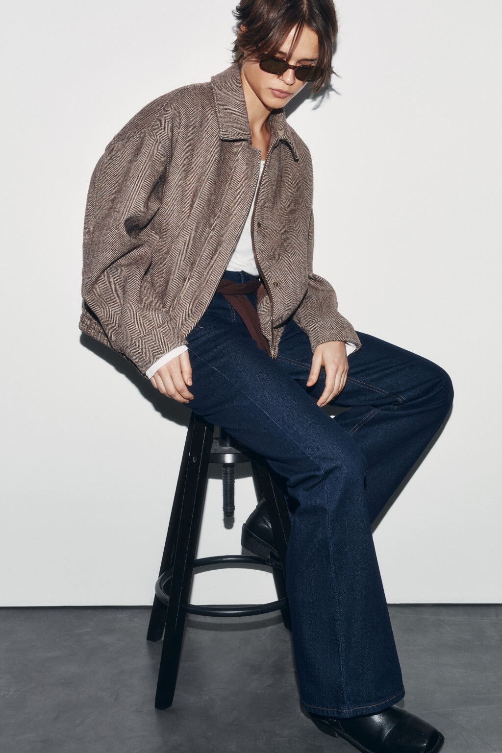 Куртка-бомбер драповая без капюшона в елочку - цвет бежевый - 1