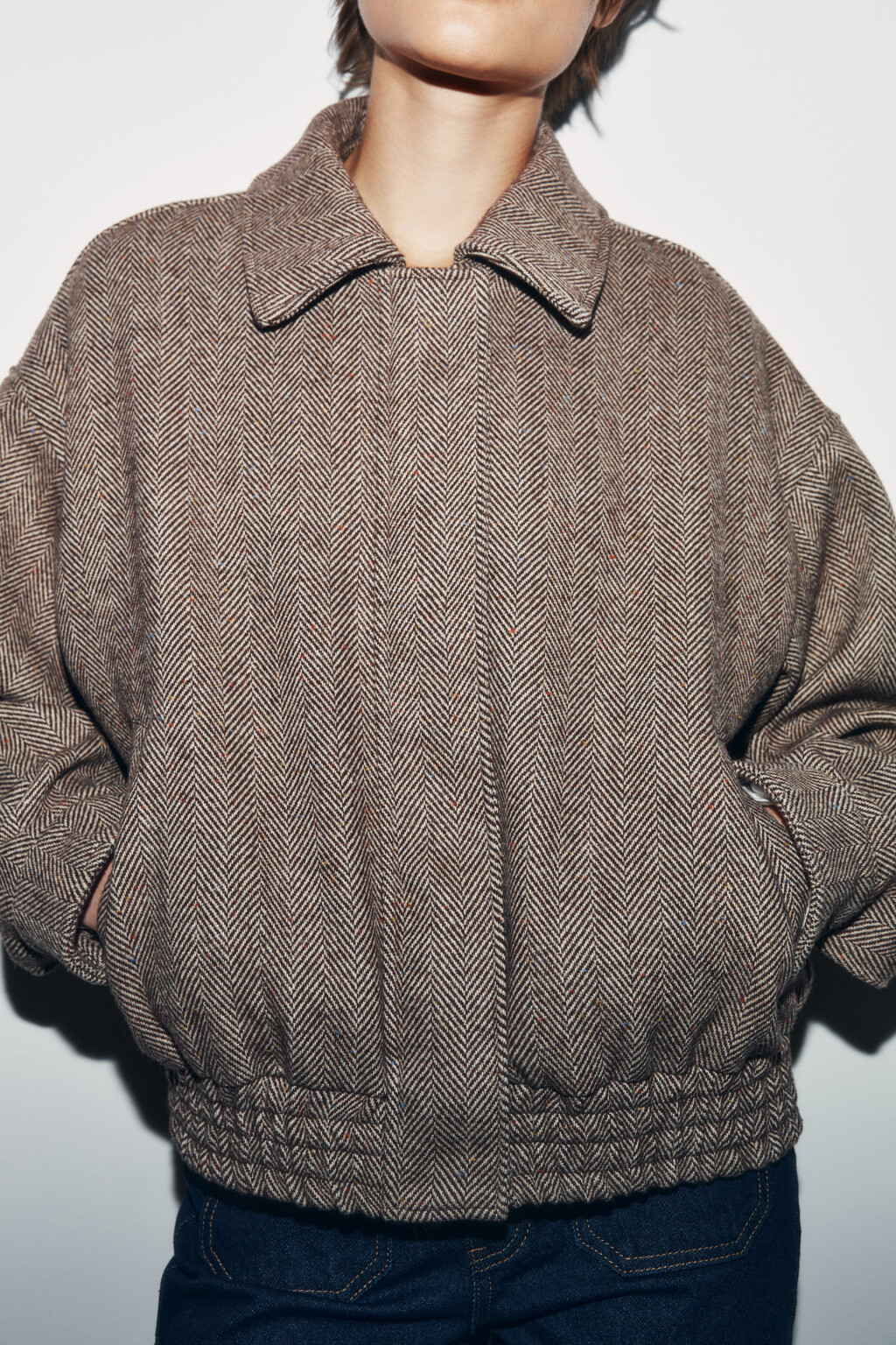 Куртка-бомбер драповая без капюшона в елочку - цвет бежевый - 6