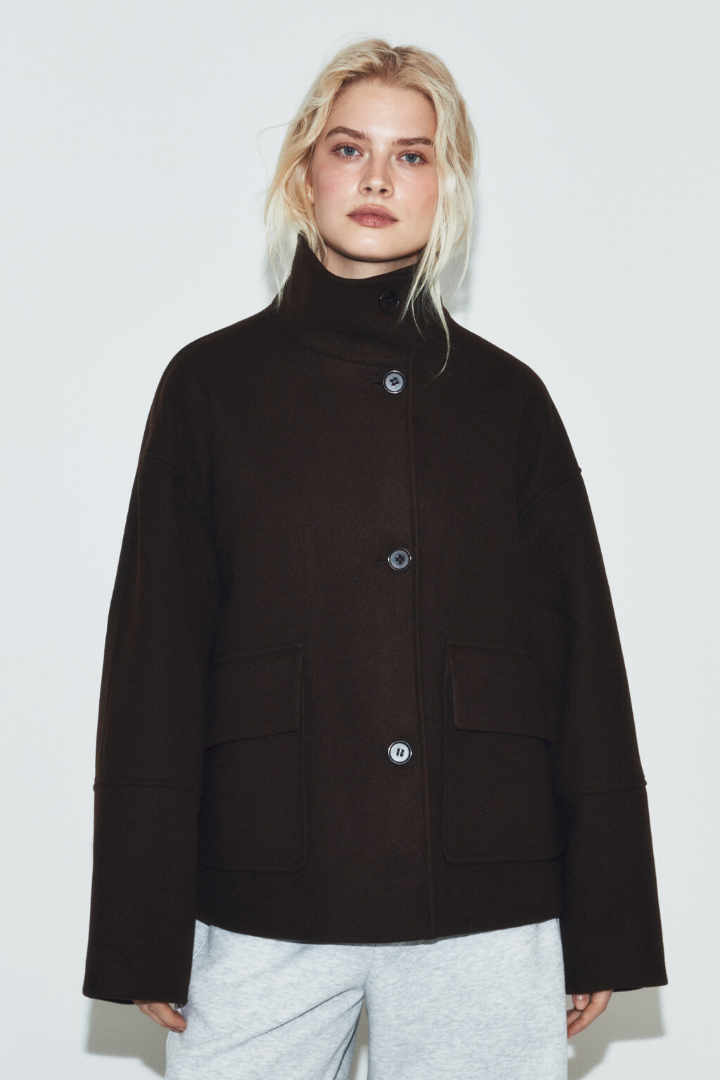 Полупальто драповое с воротником-стойкой - цвет коричневый - 4