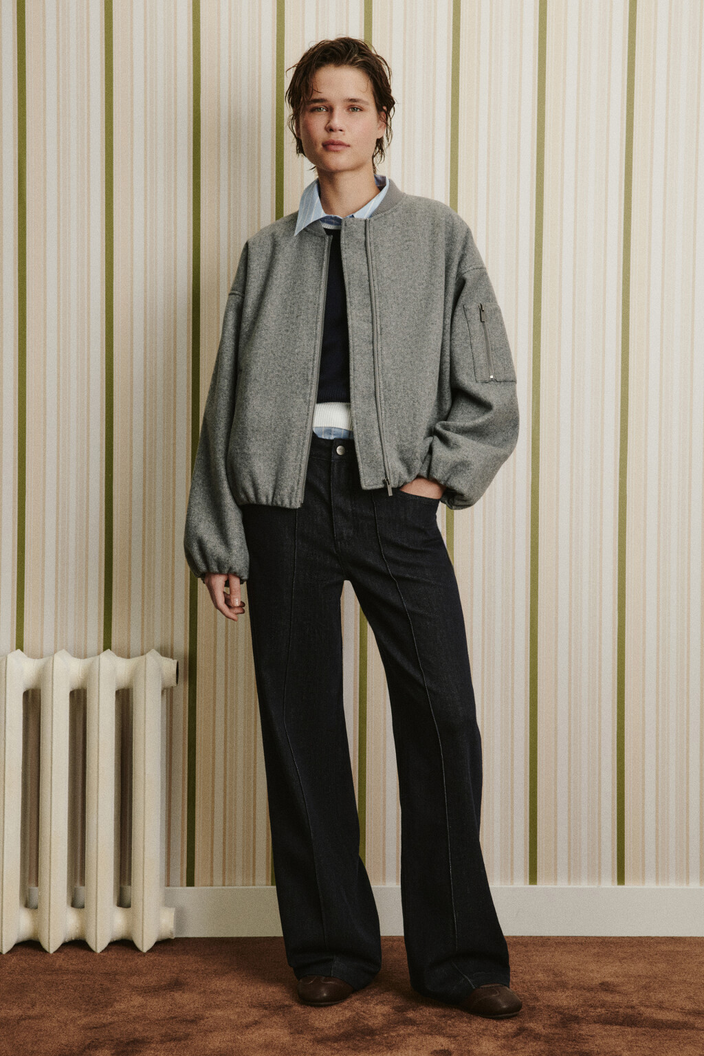 Куртка-бомбер из драповой ткани без капюшона - цвет серый - 6