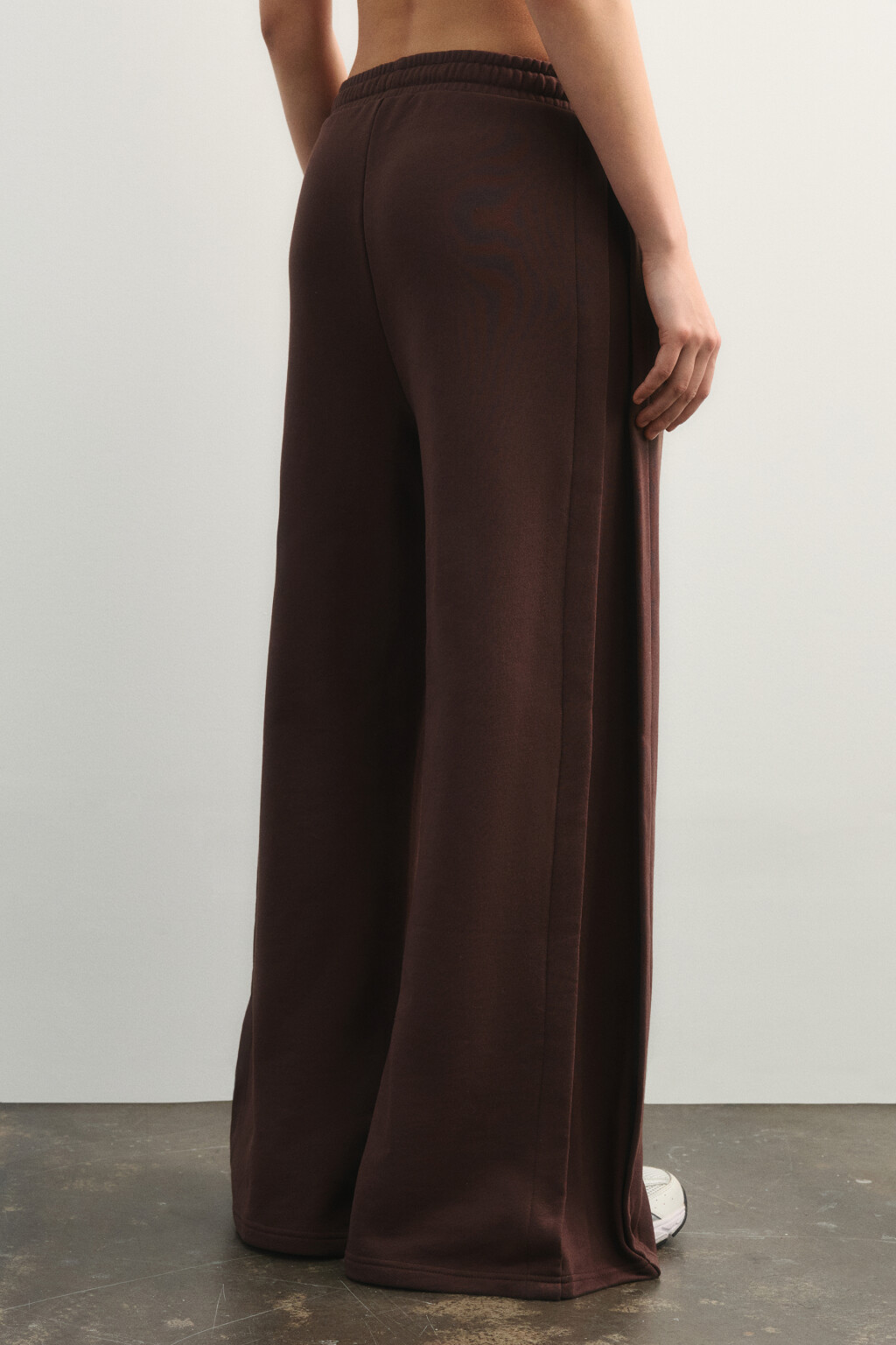 Брюки спортивные широкие из футера - цвет коричневый - 3