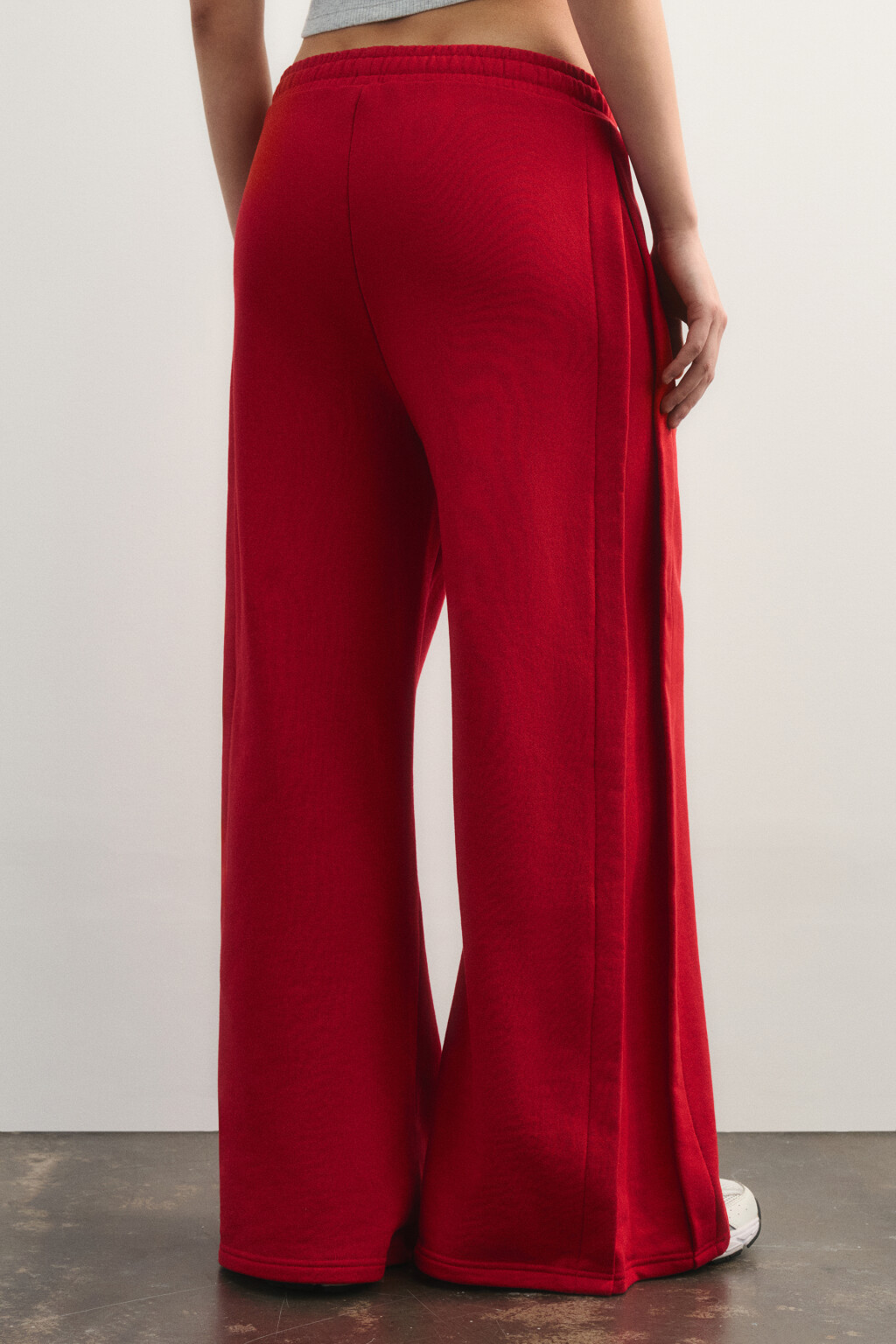 Брюки спортивные широкие из футера - цвет красный - 3