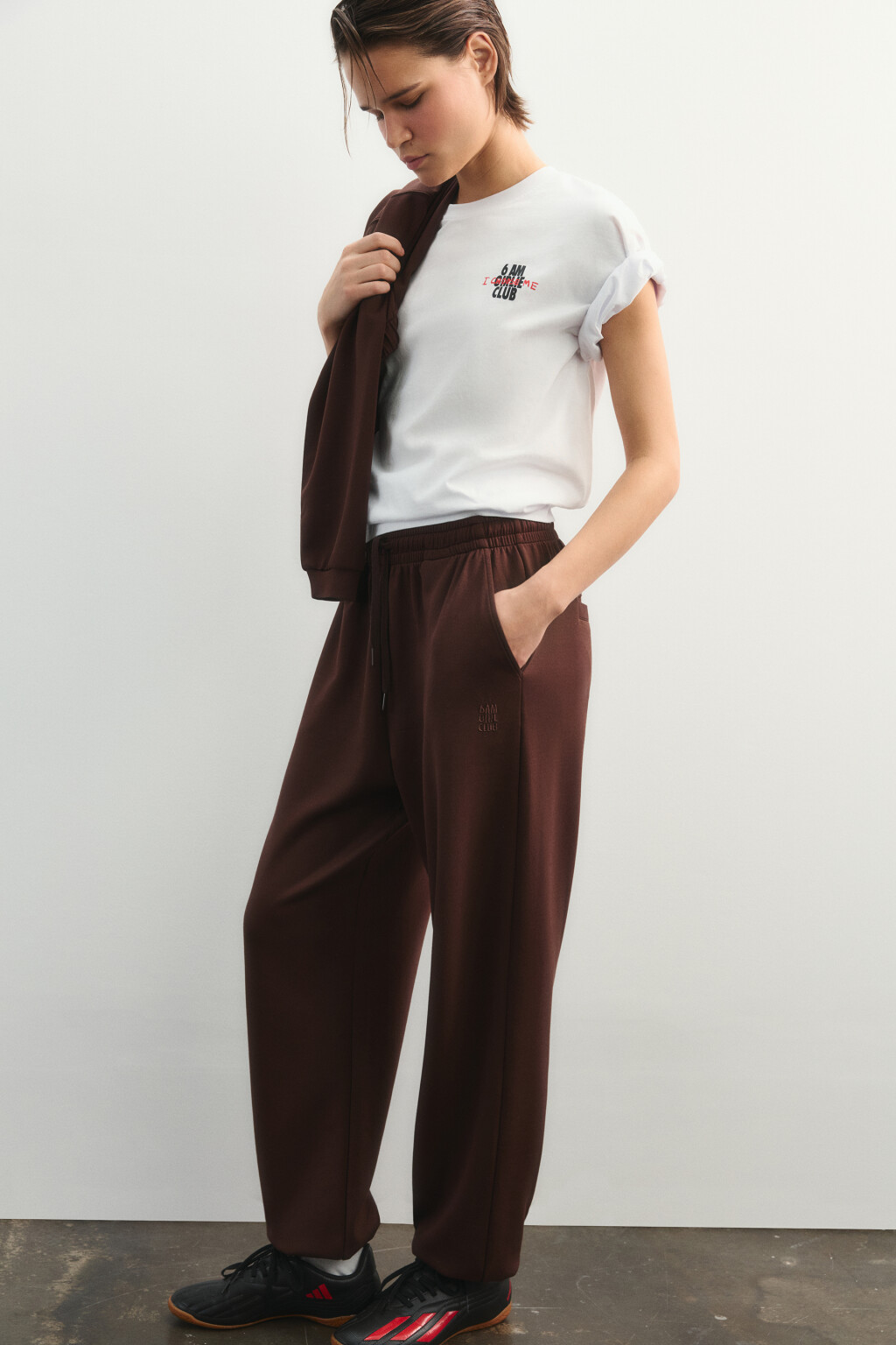 Брюки-джоггеры спортивные с высокой посадкой - цвет коричневый - 2