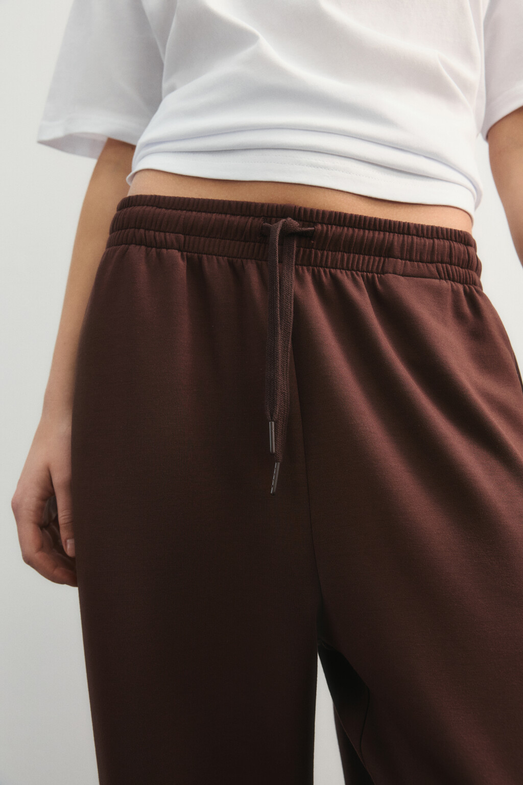 Брюки-джоггеры спортивные с высокой посадкой - цвет коричневый - 6