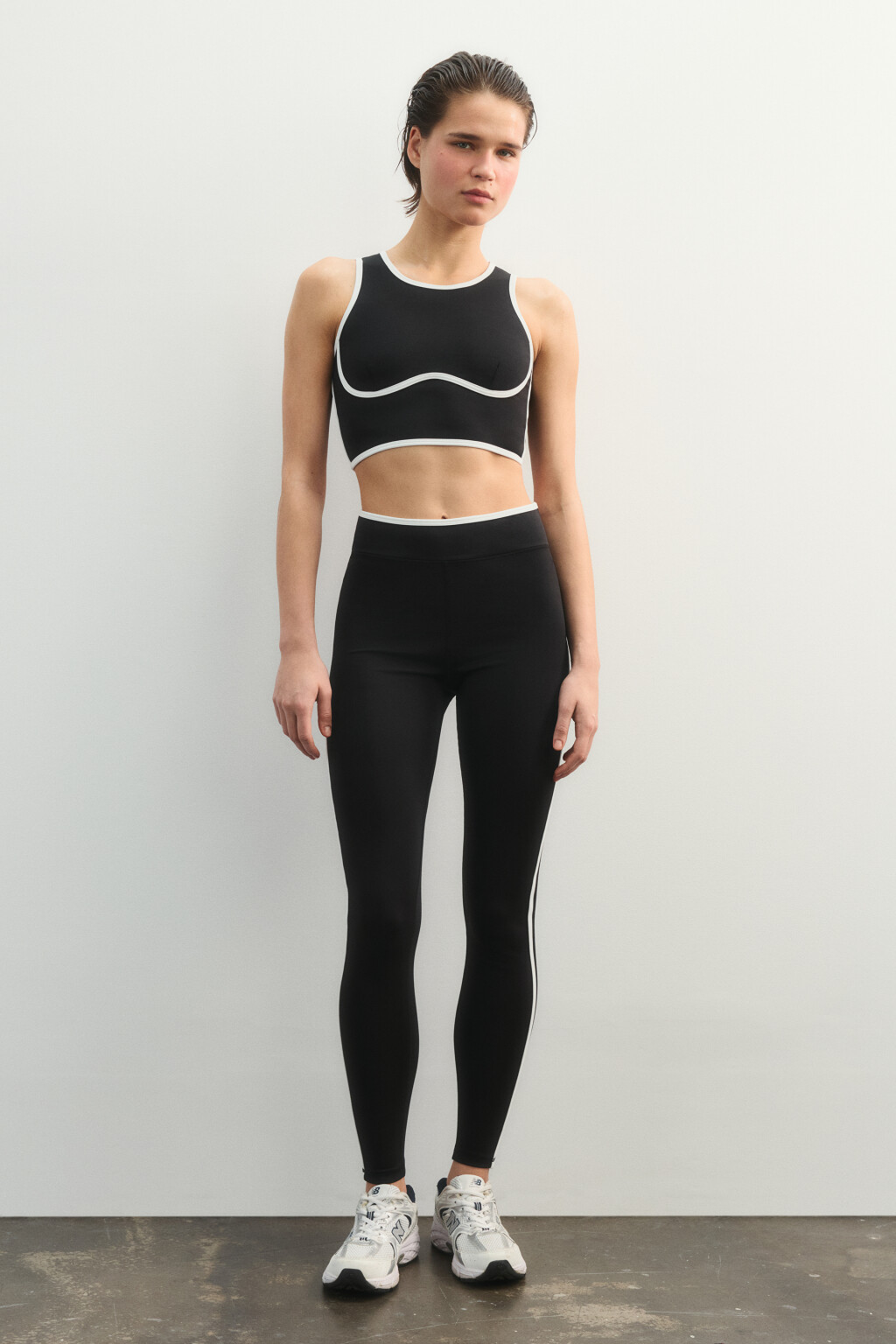 легинсы спортивные с лампасами - цвет черный - 4