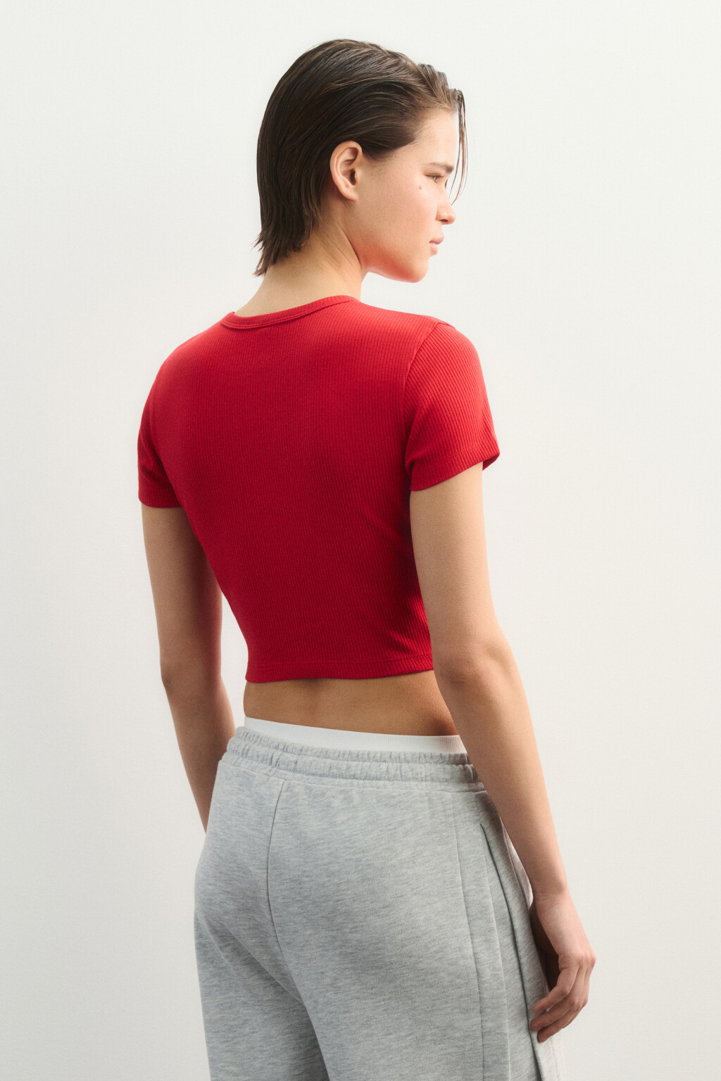 Футболка спортивная облегающая в рубчик - цвет красный - 4