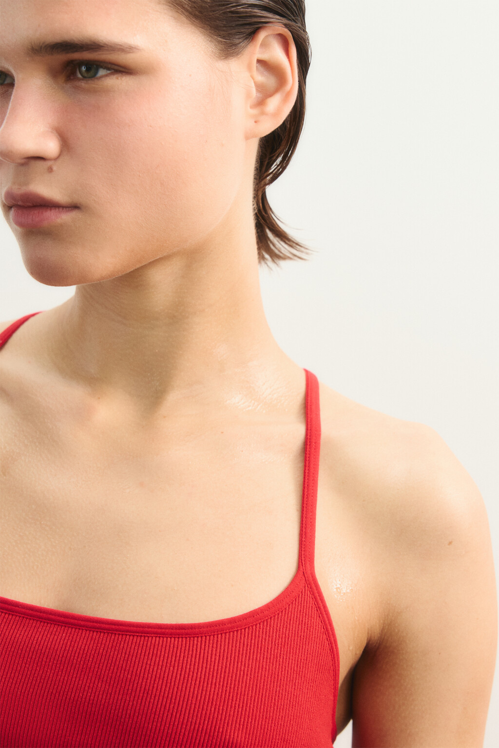 Бюстгальтер-топ спортивный в рубчик - цвет красный - 7