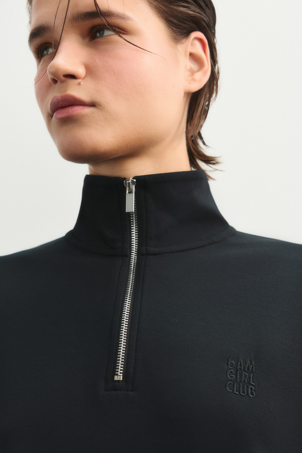 Худи спортивная из модала с воротником-стойкой - цвет черный - 7