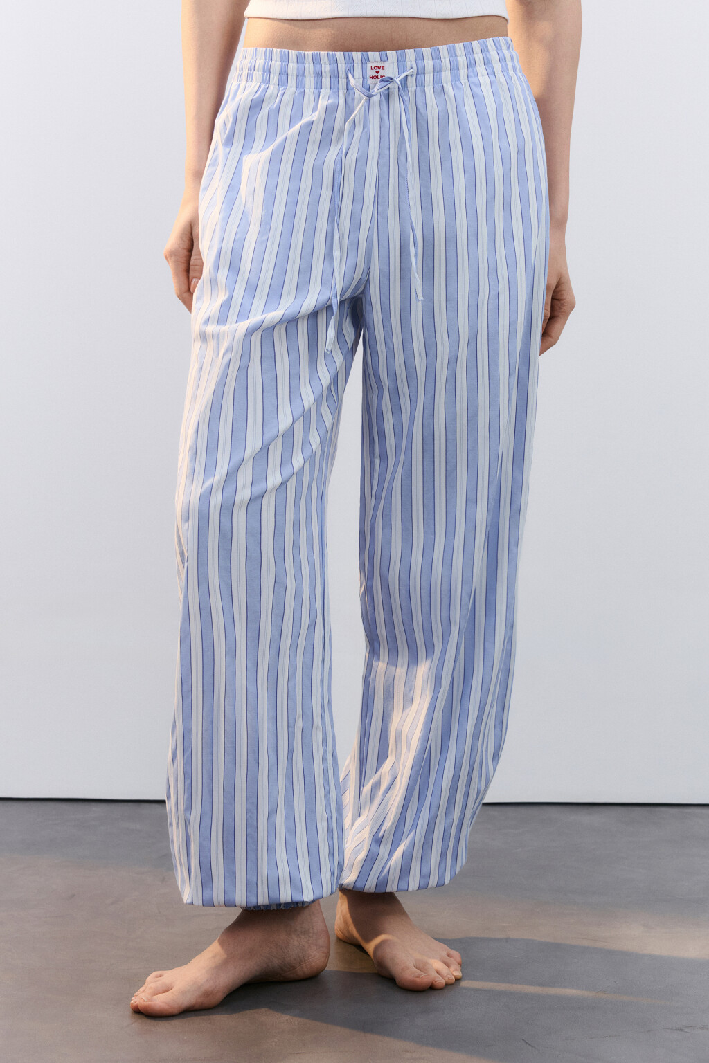 Брюки-джоггеры домашние на завязках в полоску - цвет голубой - 2