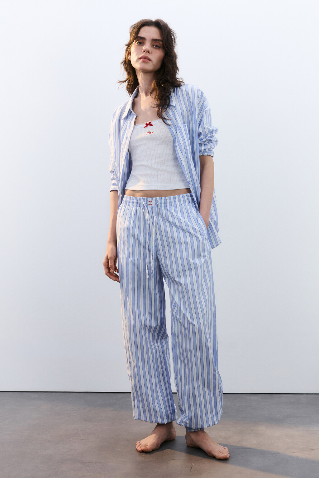 Брюки-джоггеры домашние на завязках в полоску - цвет голубой - 4