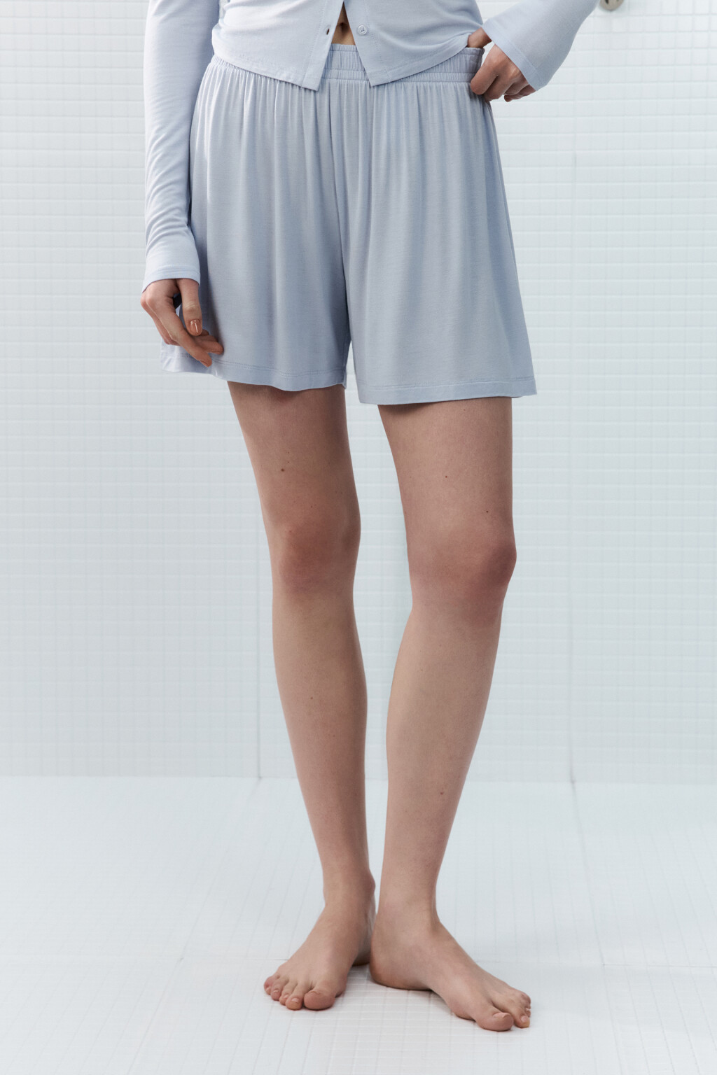 Шорты домашние вискозные со средней посадкой - цвет голубой - 2