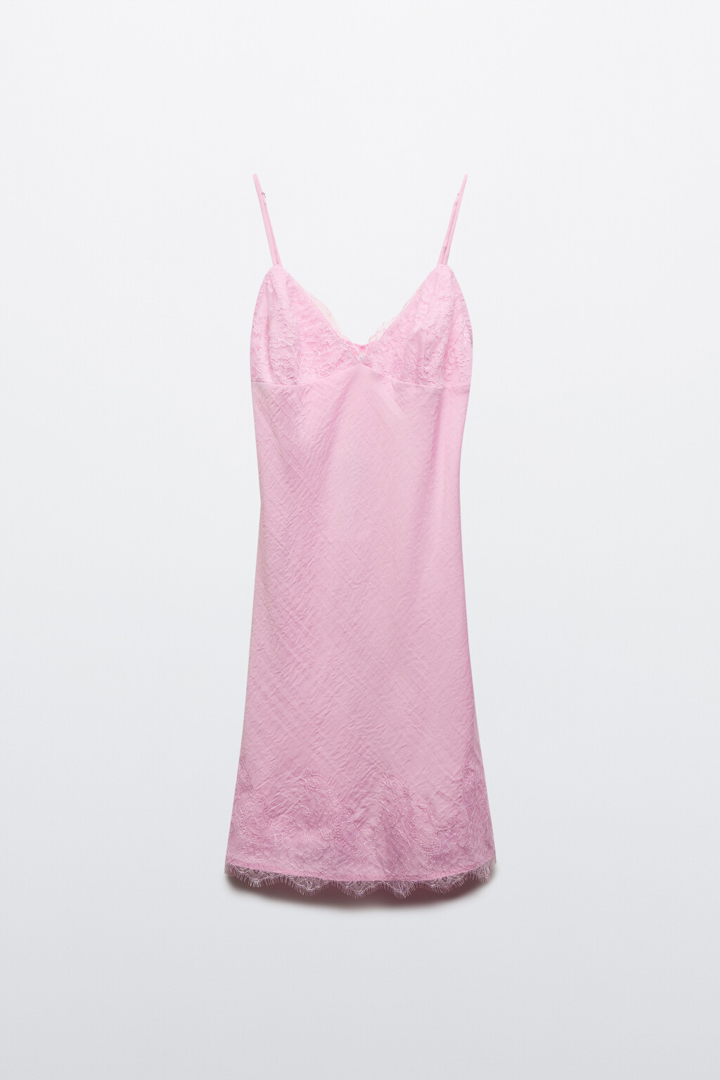 Платье домашнее с атласной фактурой и кружевом - цвет розовый - 1