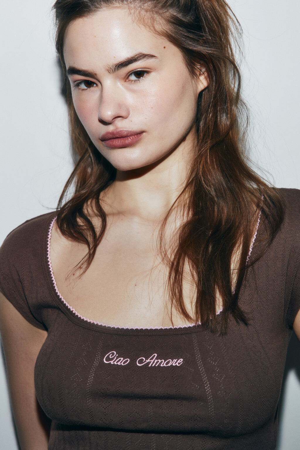 Футболка-топ домашняя приталенная с надписью - цвет коричневый - 5