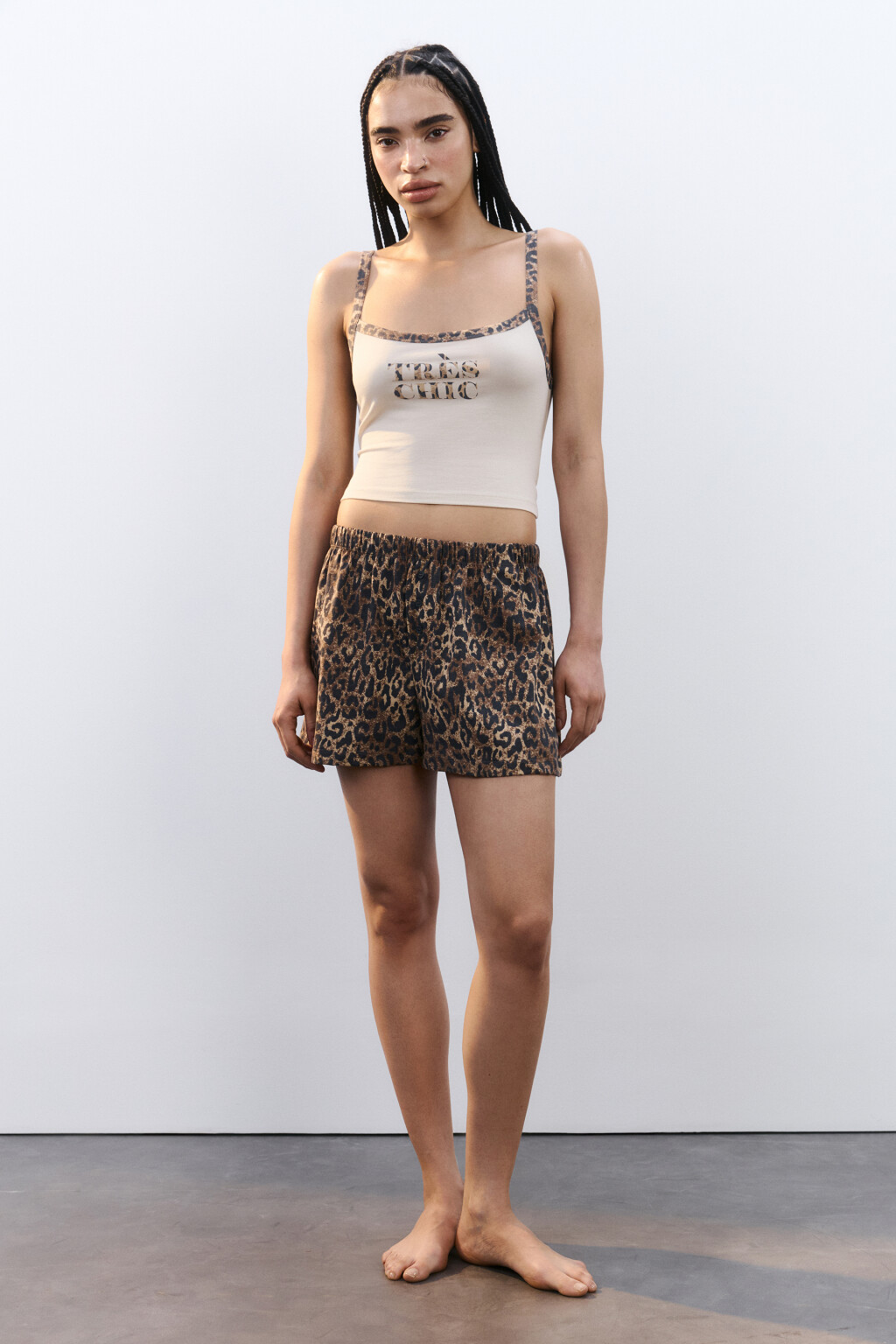 Майка-топ домашняя облегающая с принтом - цвет бежевый - 4