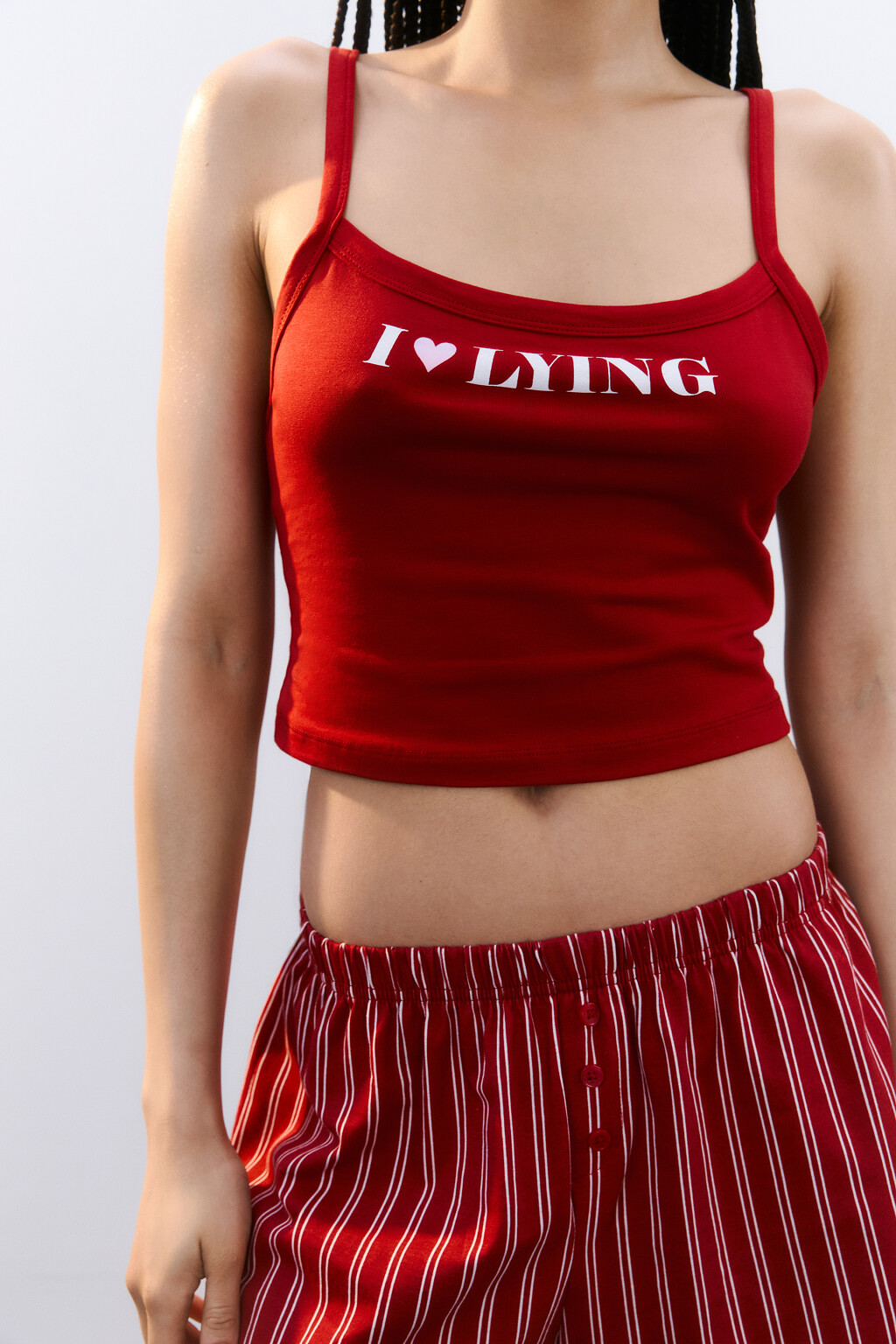 Майка-топ домашняя облегающая с принтом - цвет красный - 5