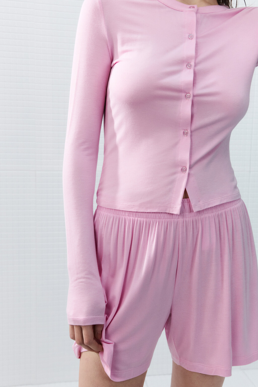 Лонгслив домашний вискозный на пуговицах - цвет розовый - 5