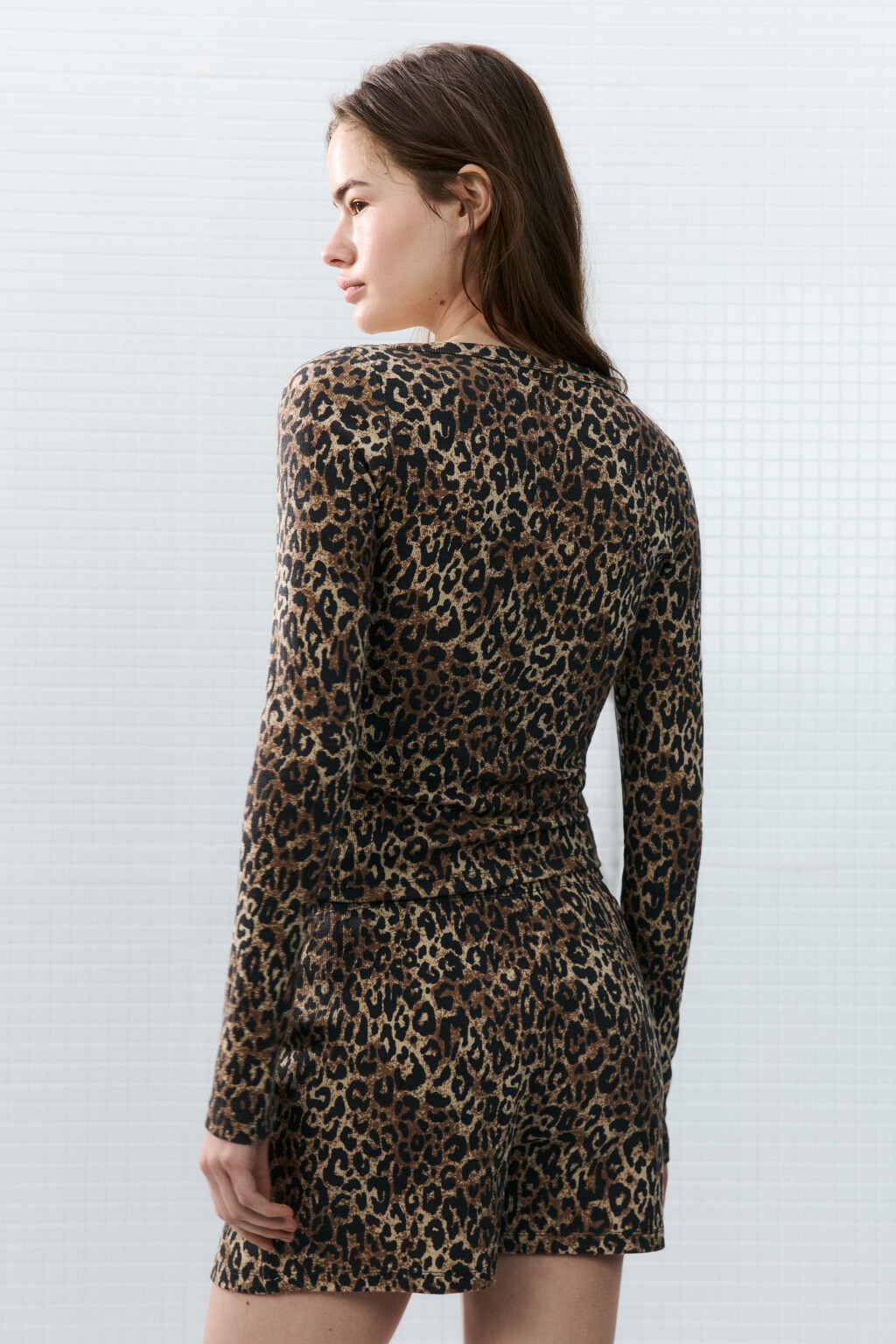 Кардиган домашний на пуговицах в рубчик - цвет мультиколор - 3