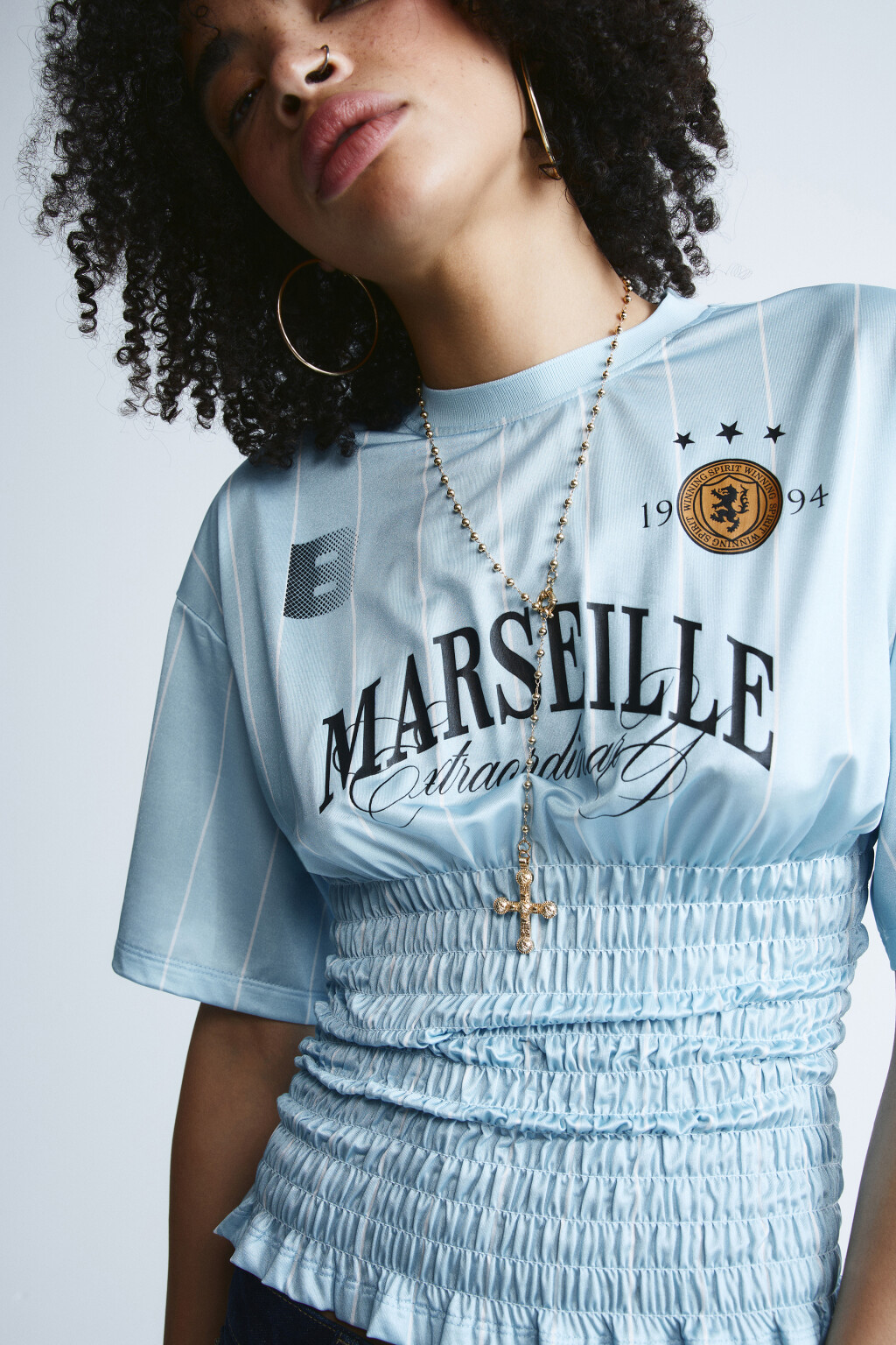 Футболка-джерси с декоративной сборкой - цвет голубой - 1