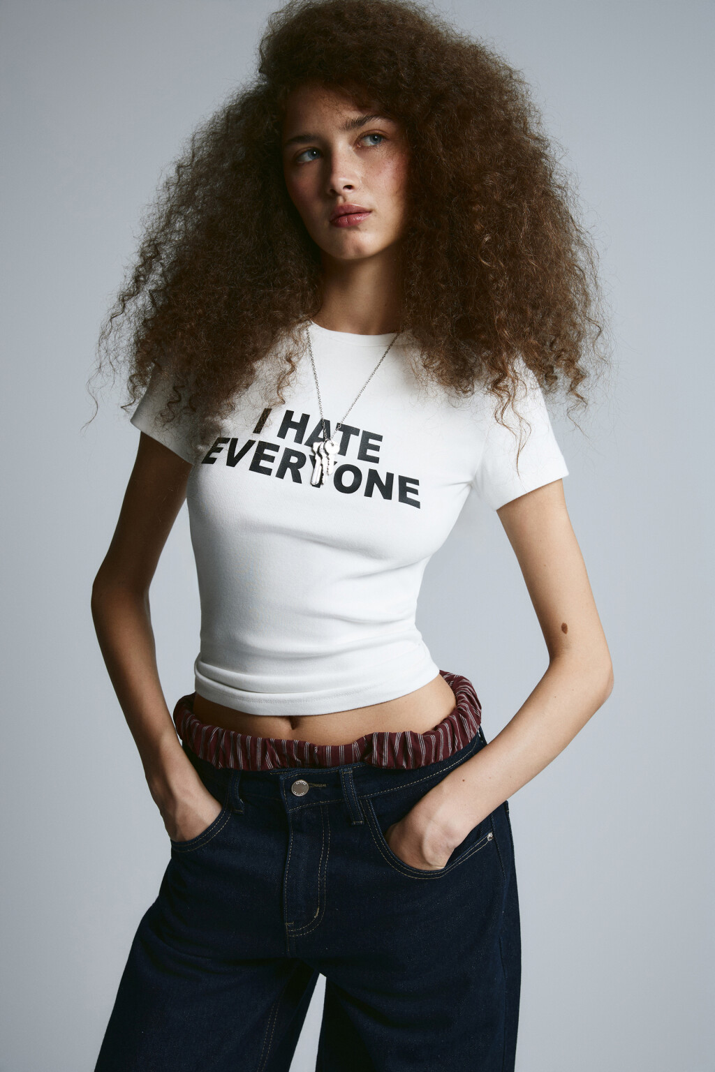 Футболка-топ облегающая с надписью - цвет белый - 2