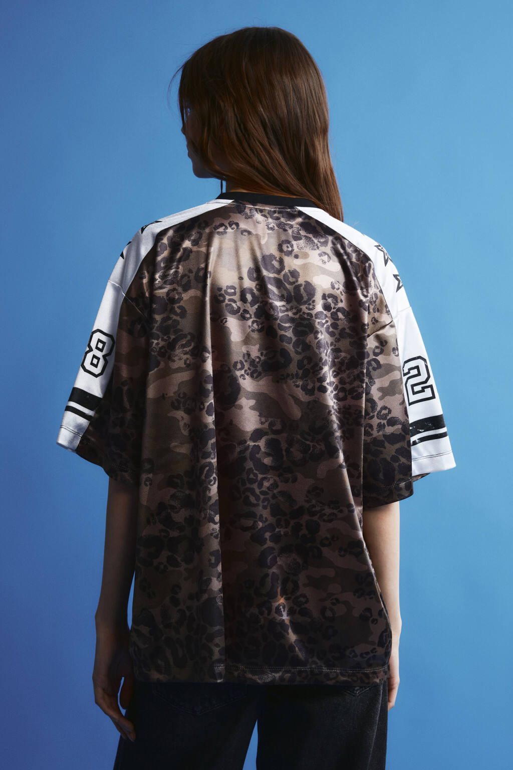 Футболка-джерси oversize с леопардовым принтом - цвет мультиколор - 4