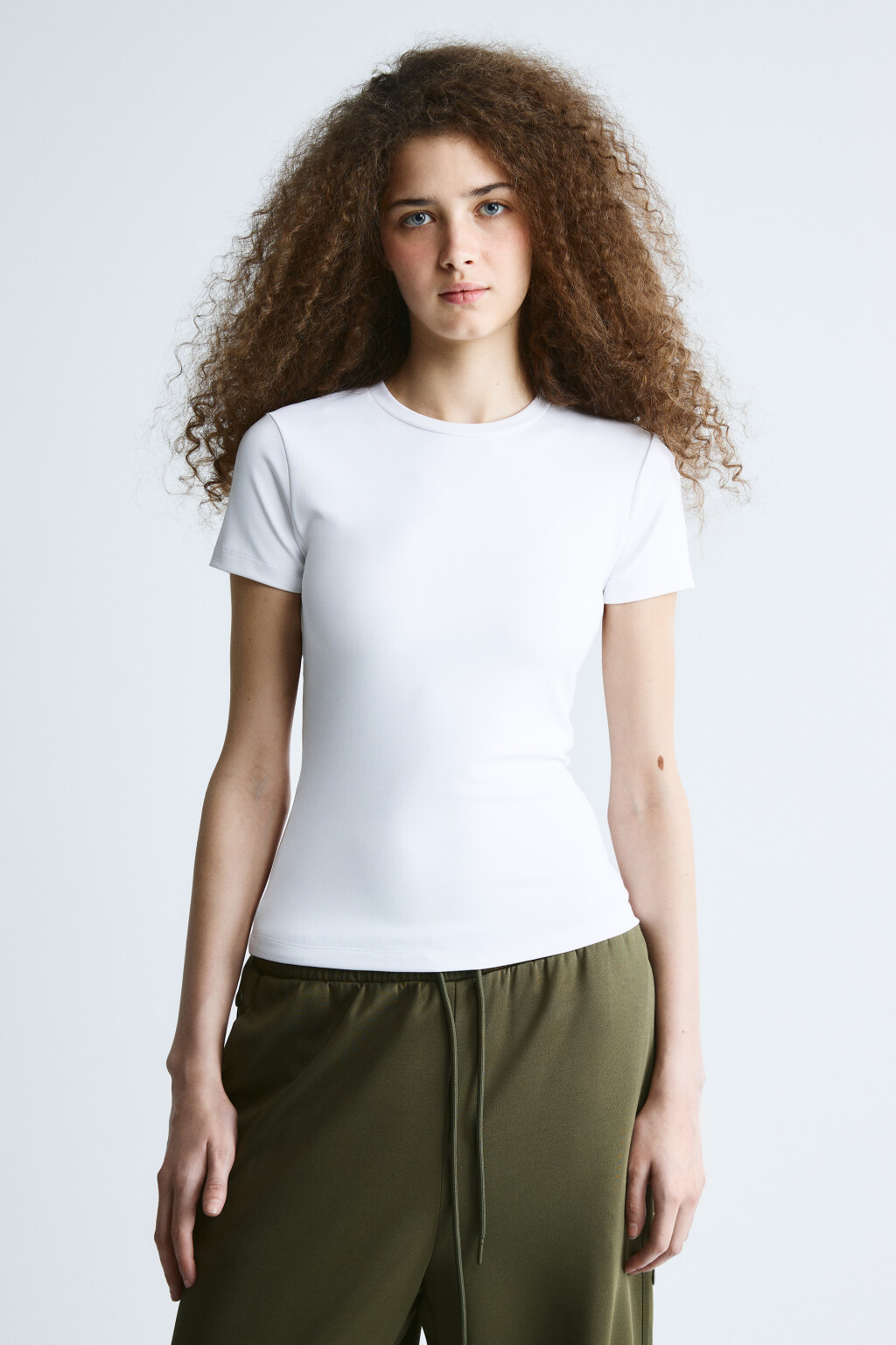 Футболка-топ полуприлегающая базовая - цвет белый - 3