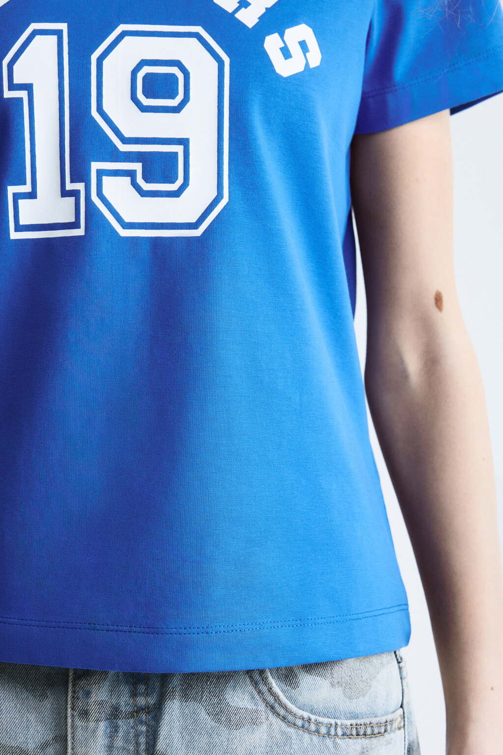 Футболка полуприлегающая с принтом - цвет синий - 6