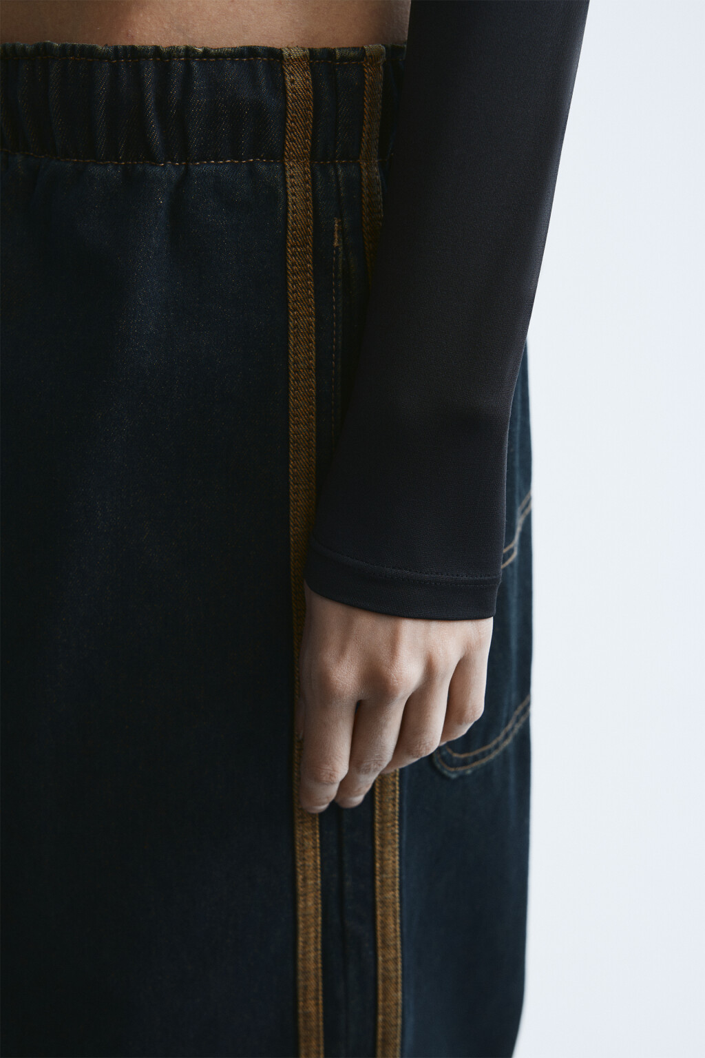 Лонгслив облегающий - цвет черный - 7