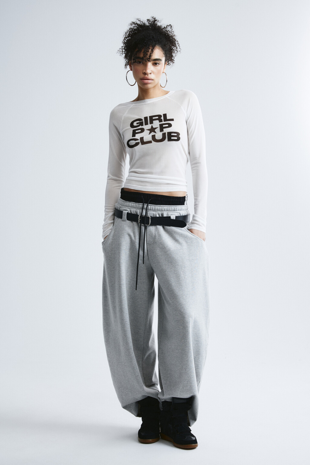 Лонгслив из сетки облегающий с надписью - цвет белый - 4