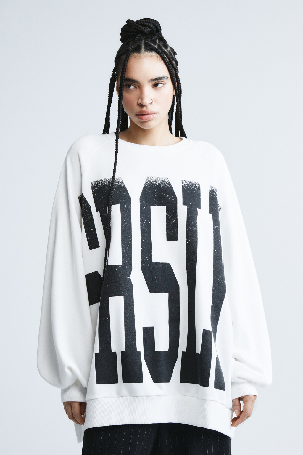 Свитшот свободный с принтом  - цвет белый - 3