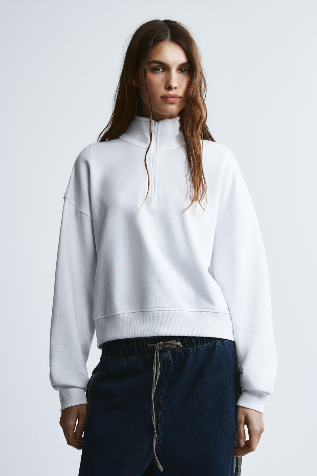 Свитшот с воротником на молнии - цвет молочный - 2