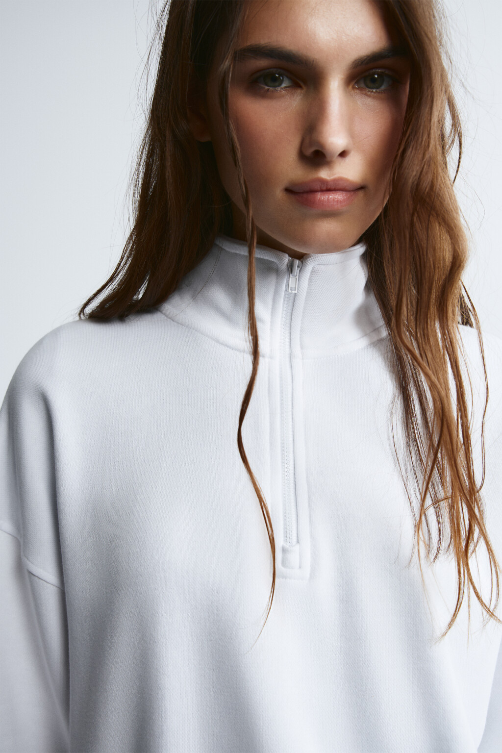 Свитшот с воротником на молнии - цвет молочный - 5