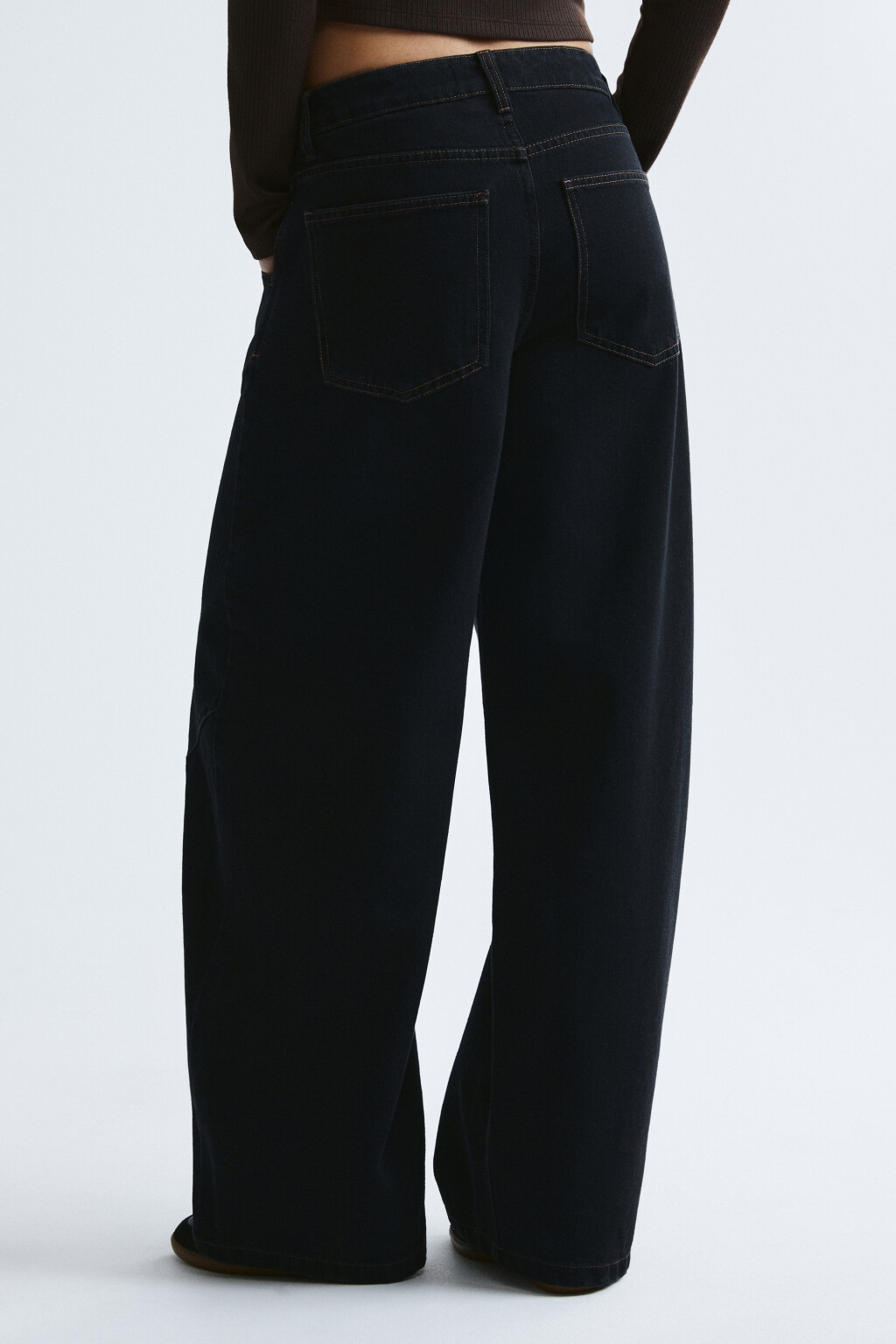 Джинсы barrel fit с подвеской - цвет черный - 3