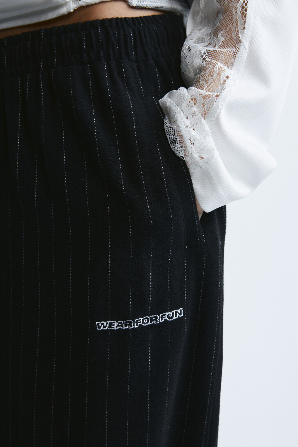 Брюки широкие в полосочку - цвет серый - 7