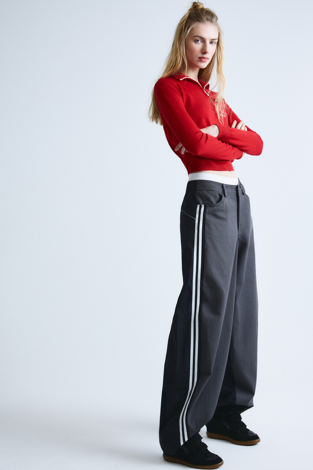 Брюки wide leg твиловые с лампасами - цвет серый - 2