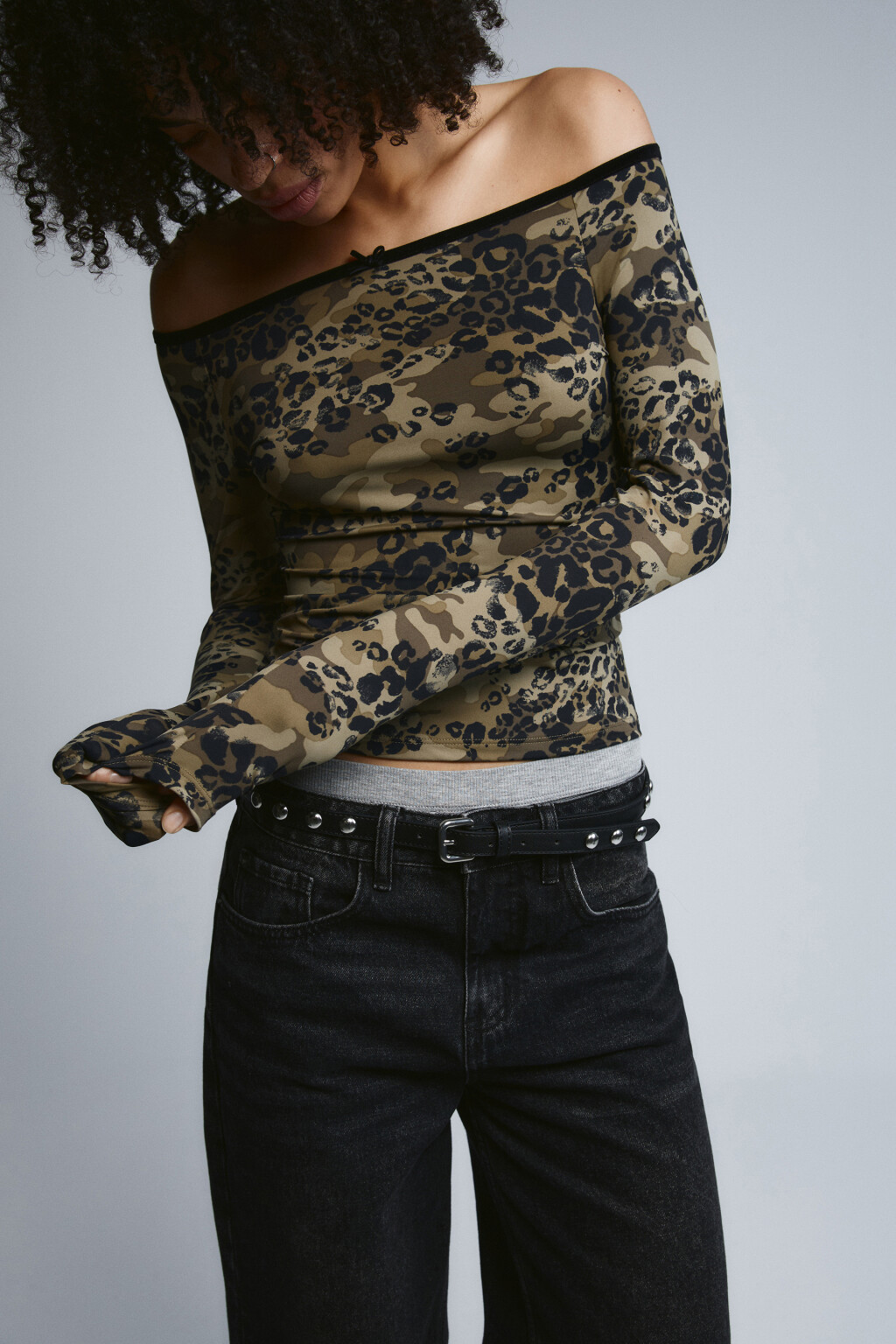 Лонгслив облегающий с бантиком - цвет бежевый - 1