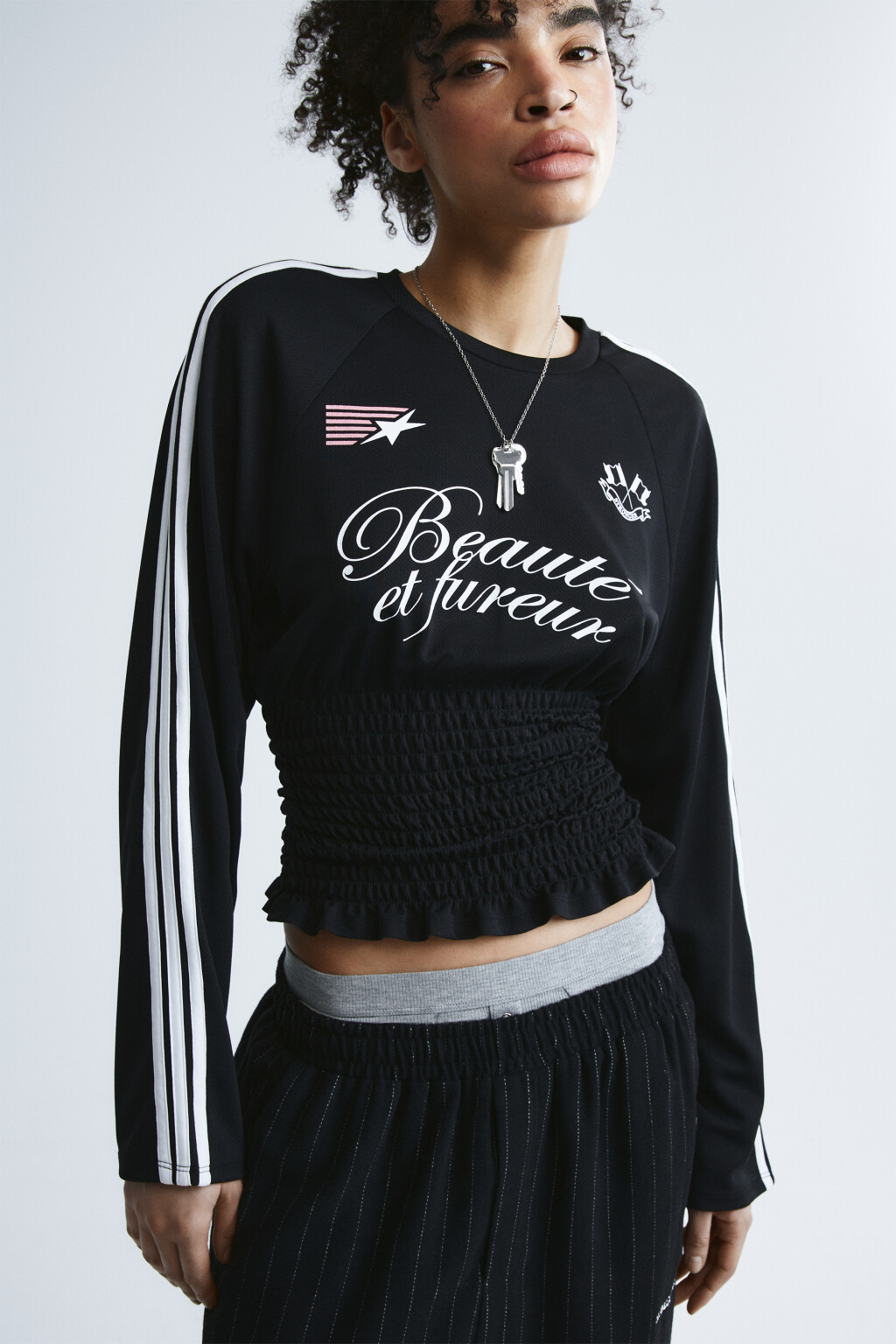 Лонгслив-джерси с декоративной сборкой - цвет черный - 1