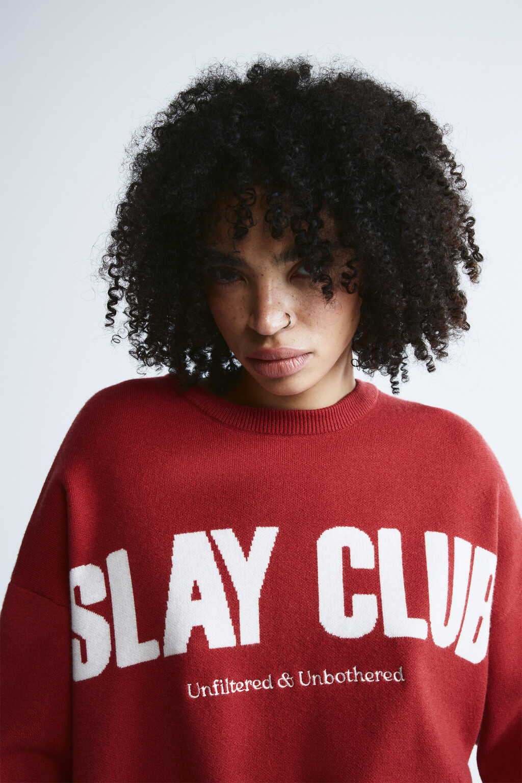 Джемпер вязаный с надписью и кружевом - цвет красный - 5