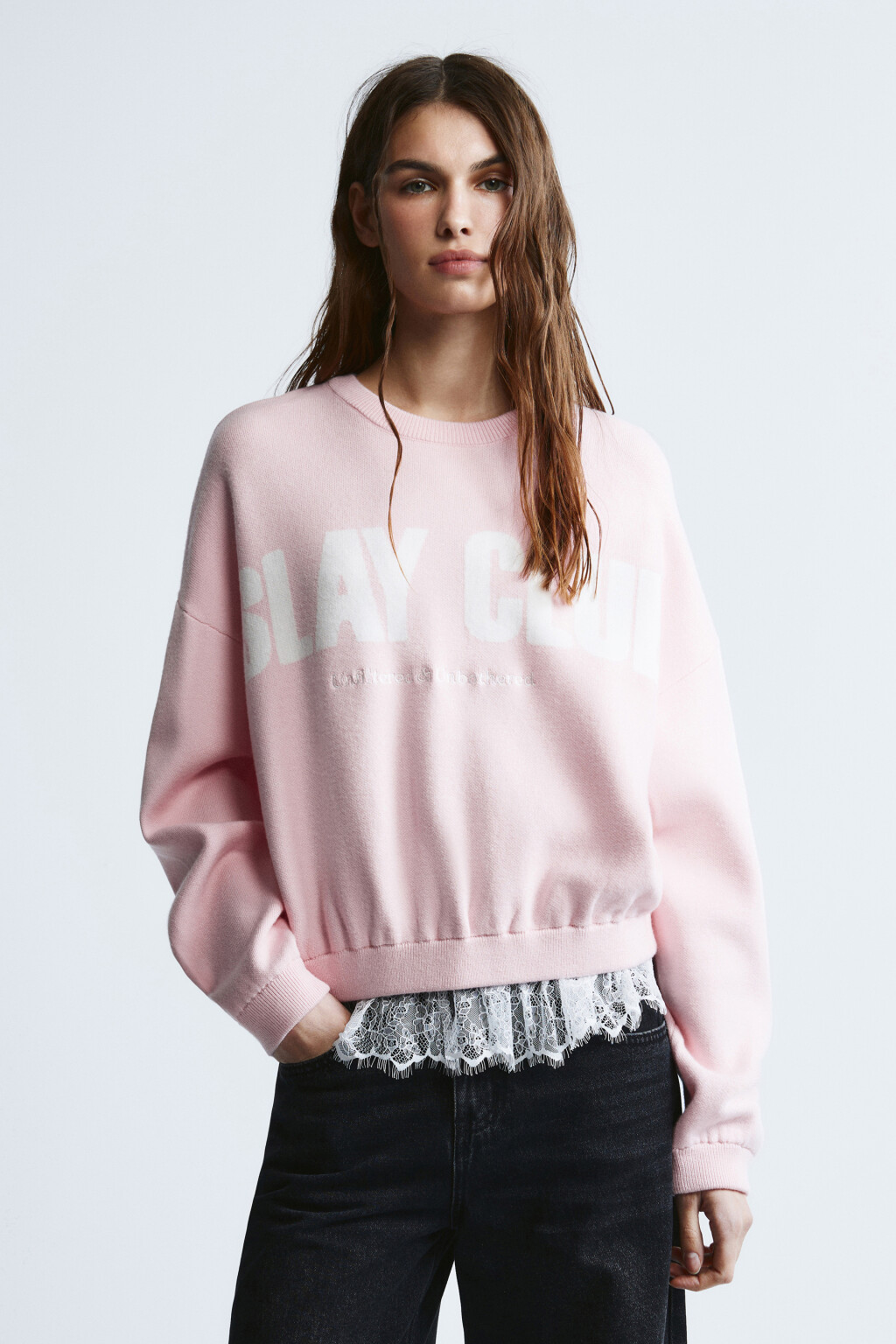 Джемпер вязаный с надписью и кружевом - цвет розовый - 3