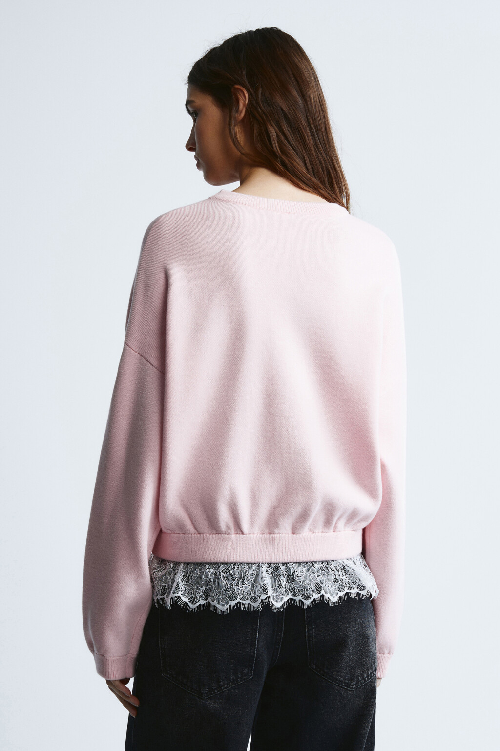 Джемпер вязаный с надписью и кружевом - цвет розовый - 4