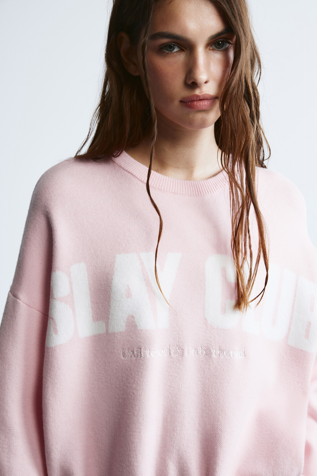 Джемпер вязаный с надписью и кружевом - цвет розовый - 6