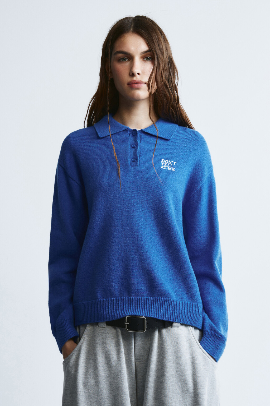 Джемпер вязаный с вышивкой - цвет синий - 3