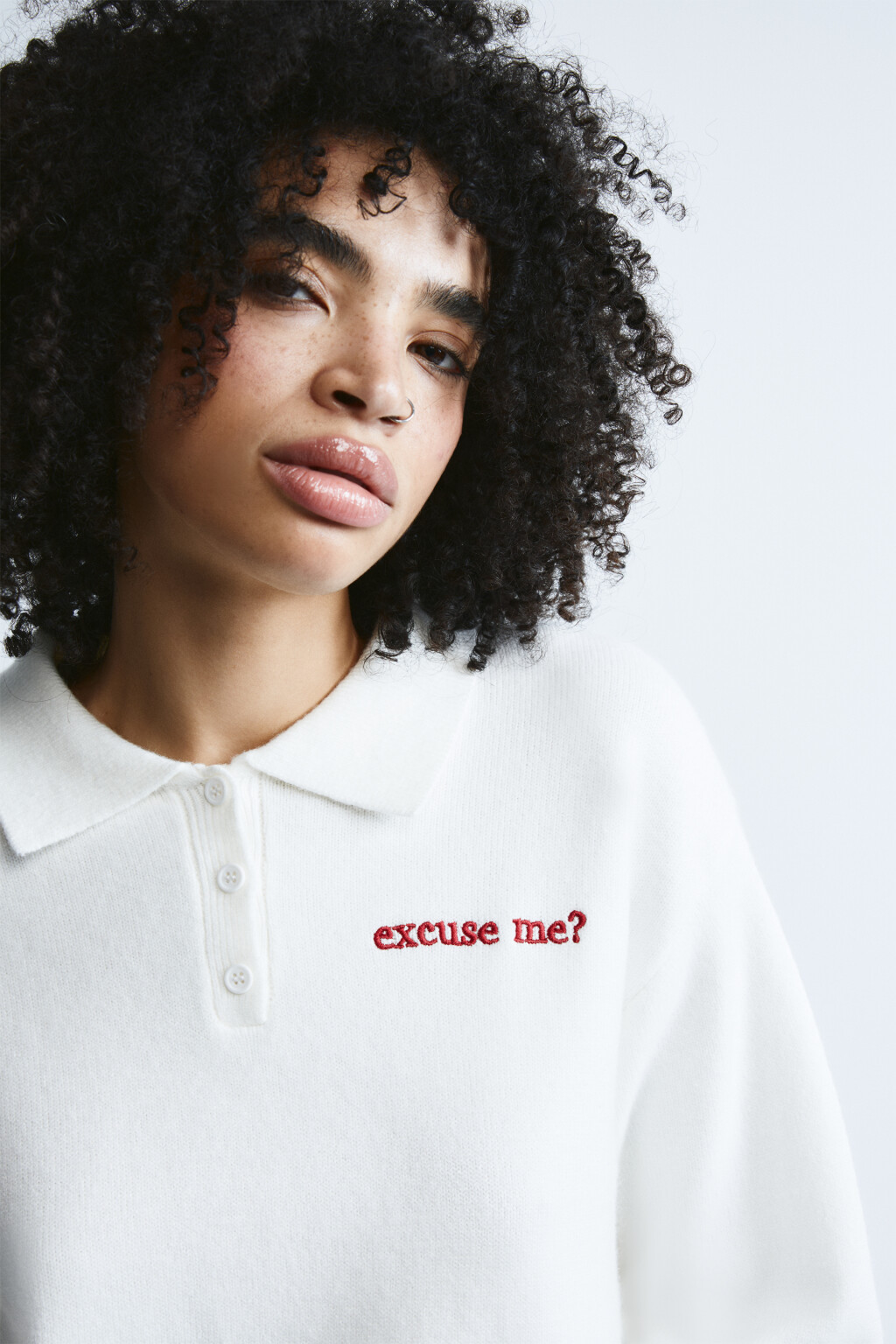 Джемпер вязаный с вышивкой - цвет молочный - 6