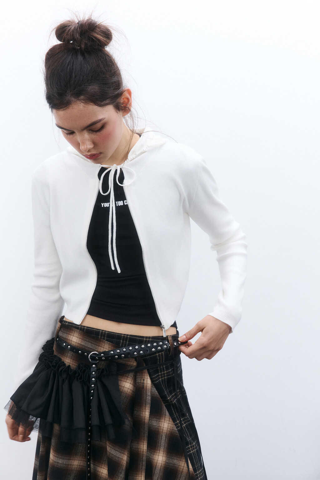 Худи-зипка вязаная с капюшоном - цвет молочный - 1