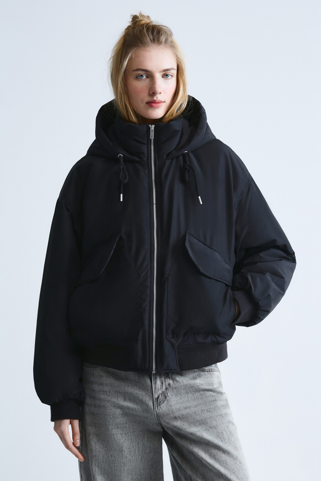 Куртка свободного кроя с капюшоном - цвет черный - 2