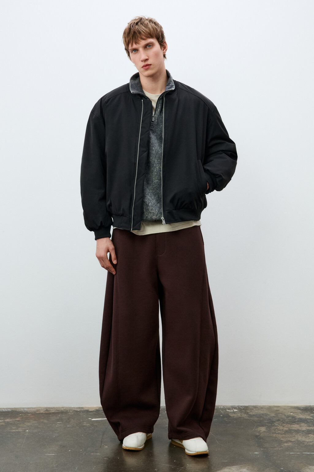 Куртка-бомбер свободная с трикотажным воротником - цвет черный - 4