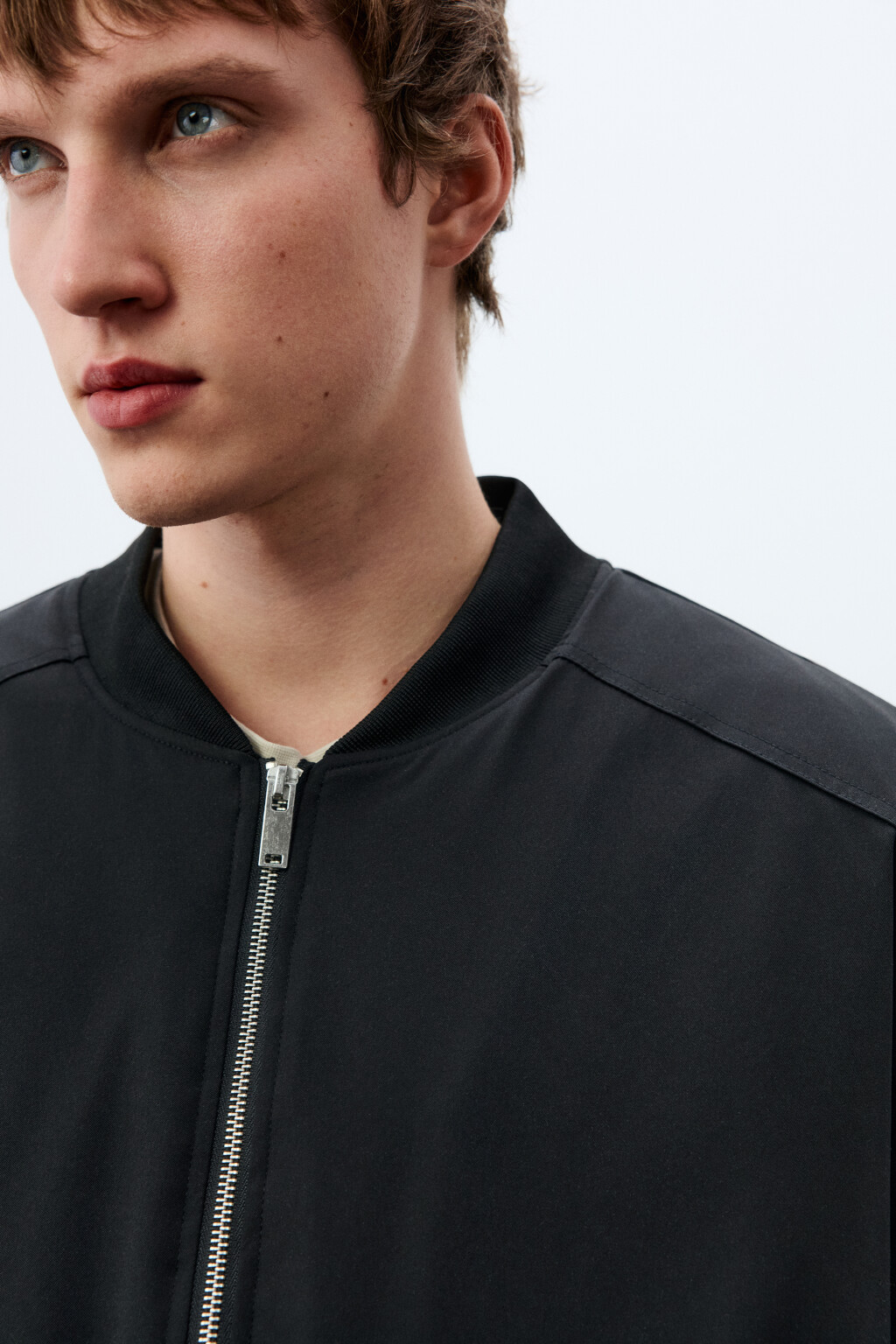 Куртка-бомбер свободная с трикотажным воротником - цвет черный - 5