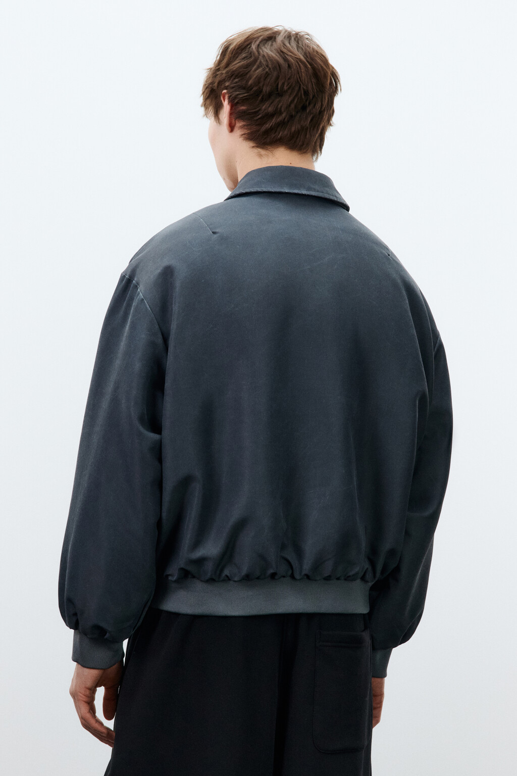 Куртка-бомбер с отложным воротником утепленная - цвет серый - 3