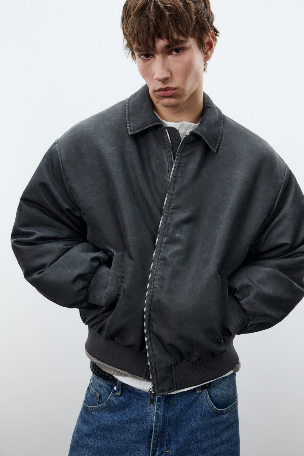 Куртка-бомбер с отложным воротником утепленная - цвет черный - 1