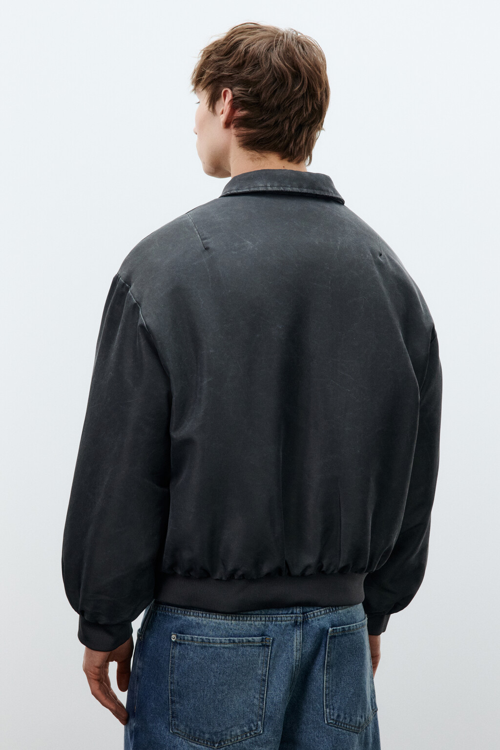 Куртка-бомбер с отложным воротником утепленная - цвет черный - 4