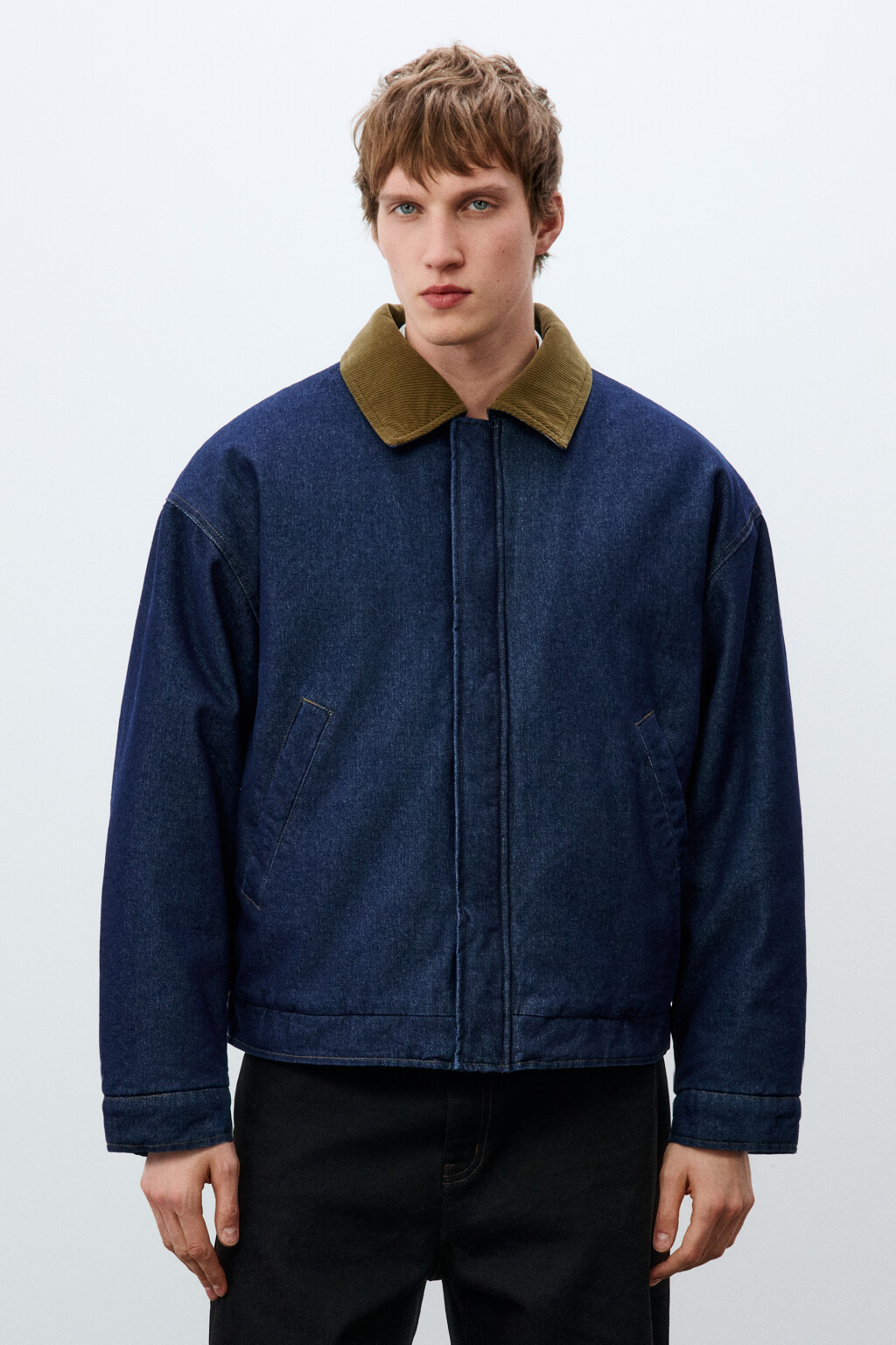 Куртка-бомбер джинсовая с отложным воротником - цвет синий - 2